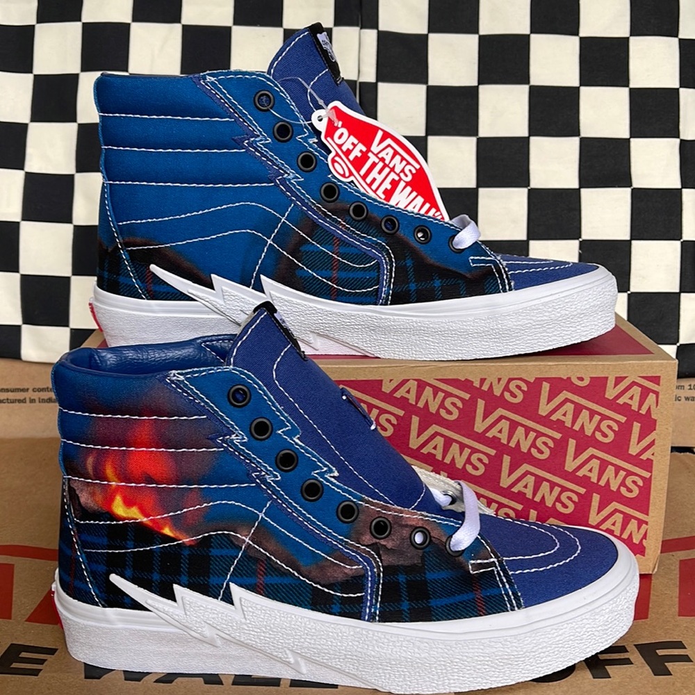 Vans Sk8-Hi Bolt Big Reveal Closet Navy/White Men’s sneakers - Picture 2 of 16